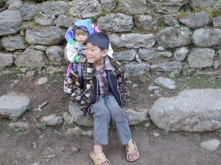 117-verso-lukla-gente-local.jpg